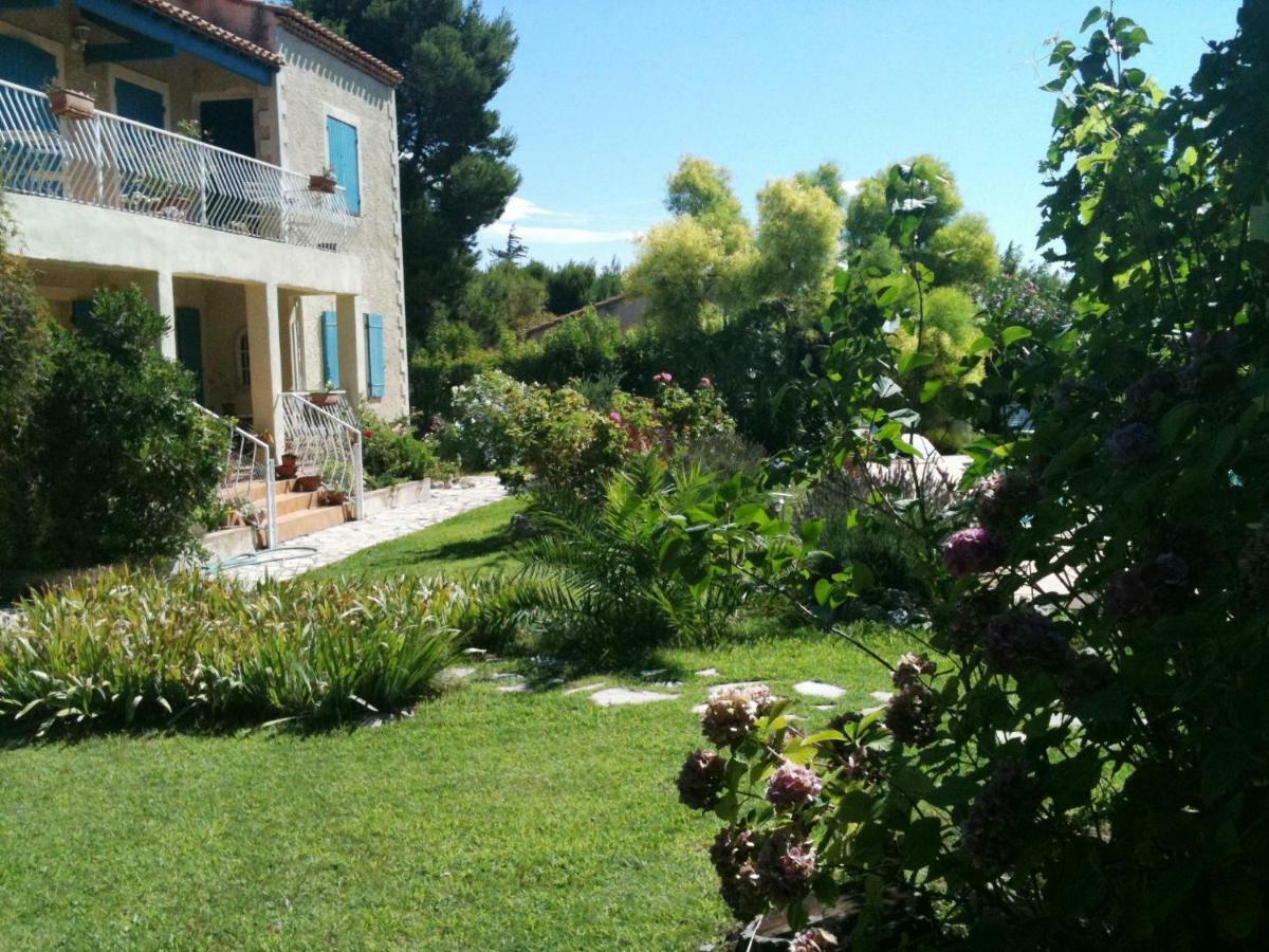 Appart Amande Des Amandeirets Apartment Chateauneuf les Martigues Bagian luar foto