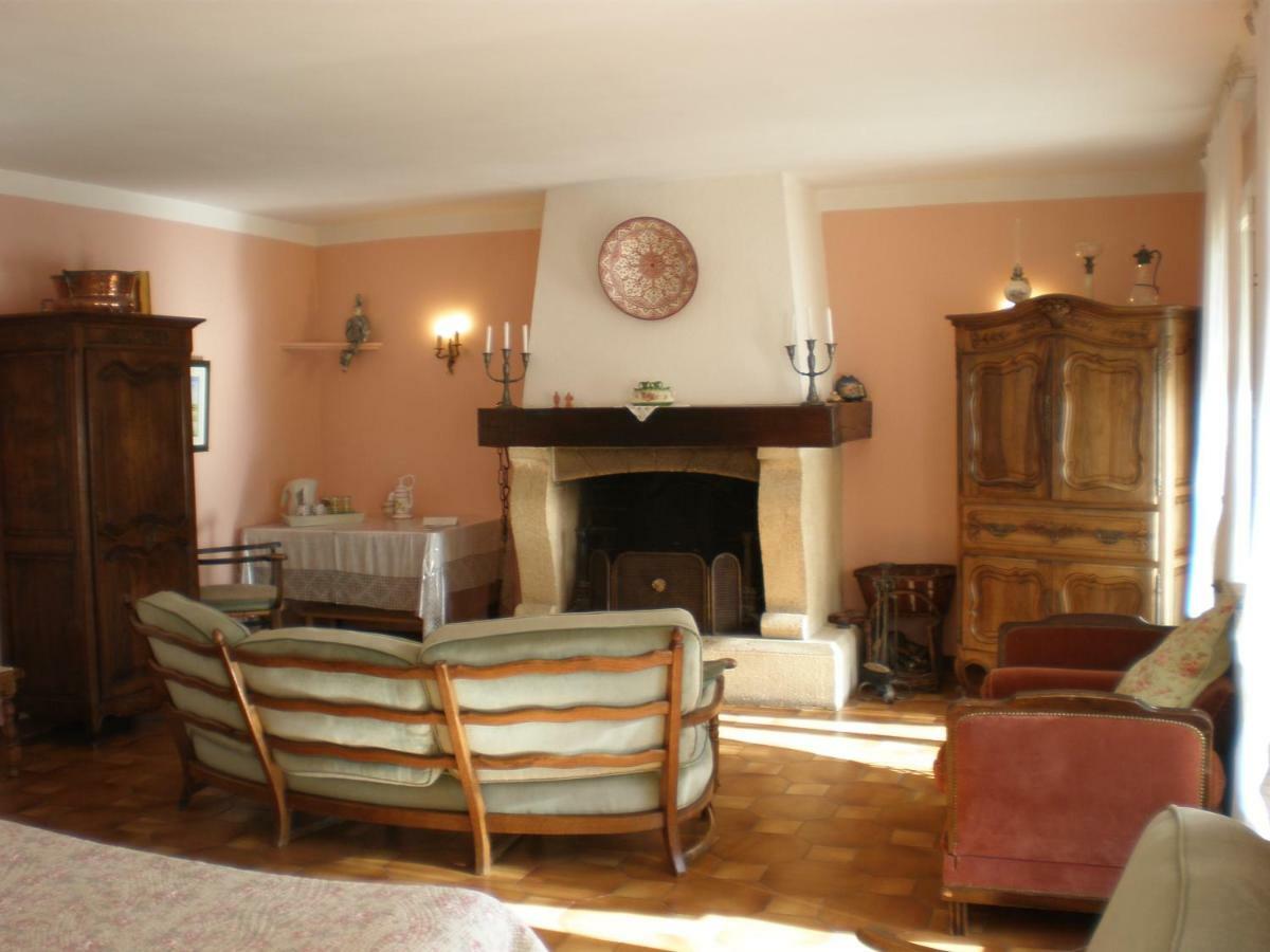 Appart Amande Des Amandeirets Apartment Chateauneuf les Martigues Bagian luar foto